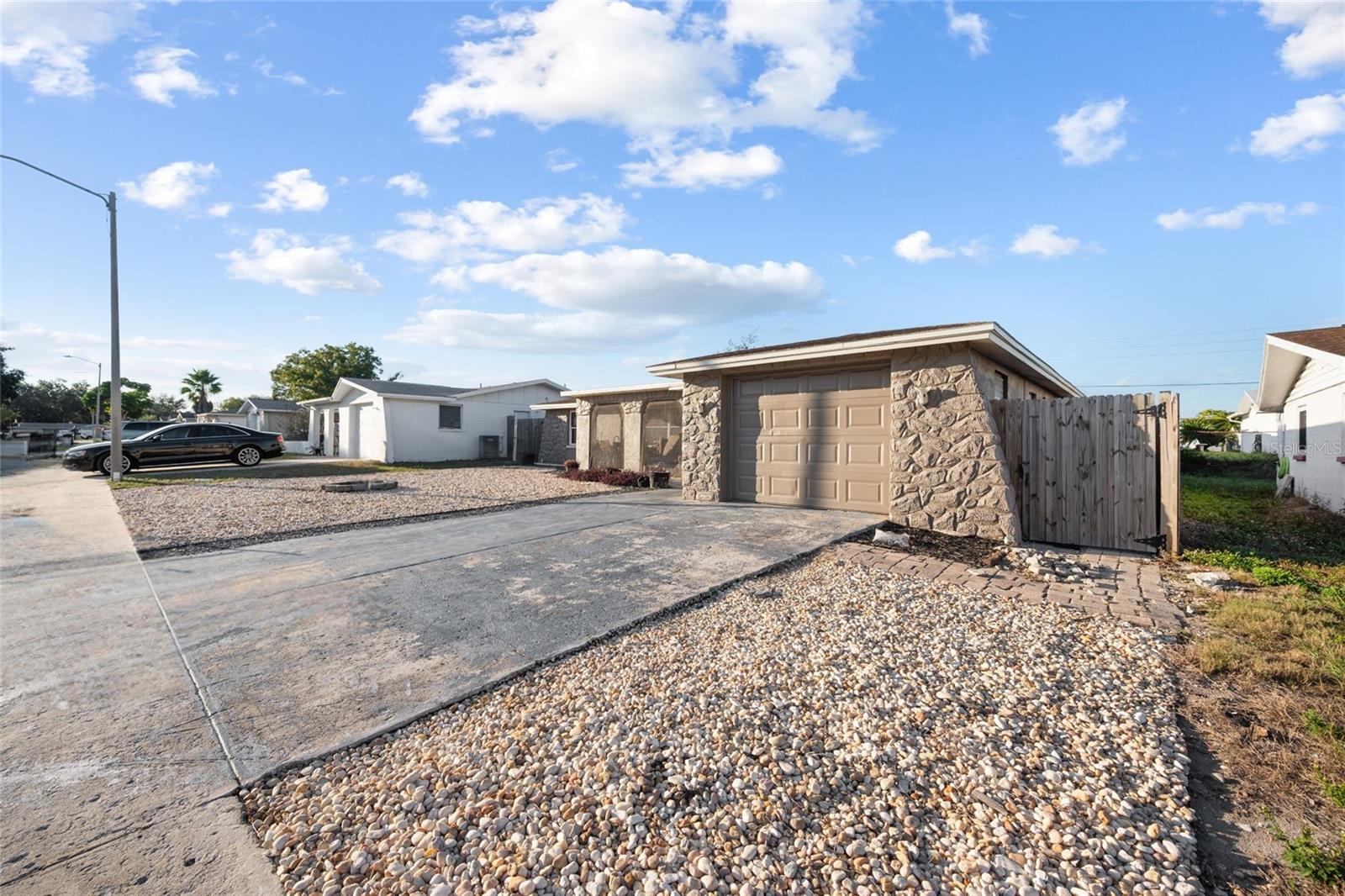 5633 ANDREA DR, HOLIDAY, FL, 34690