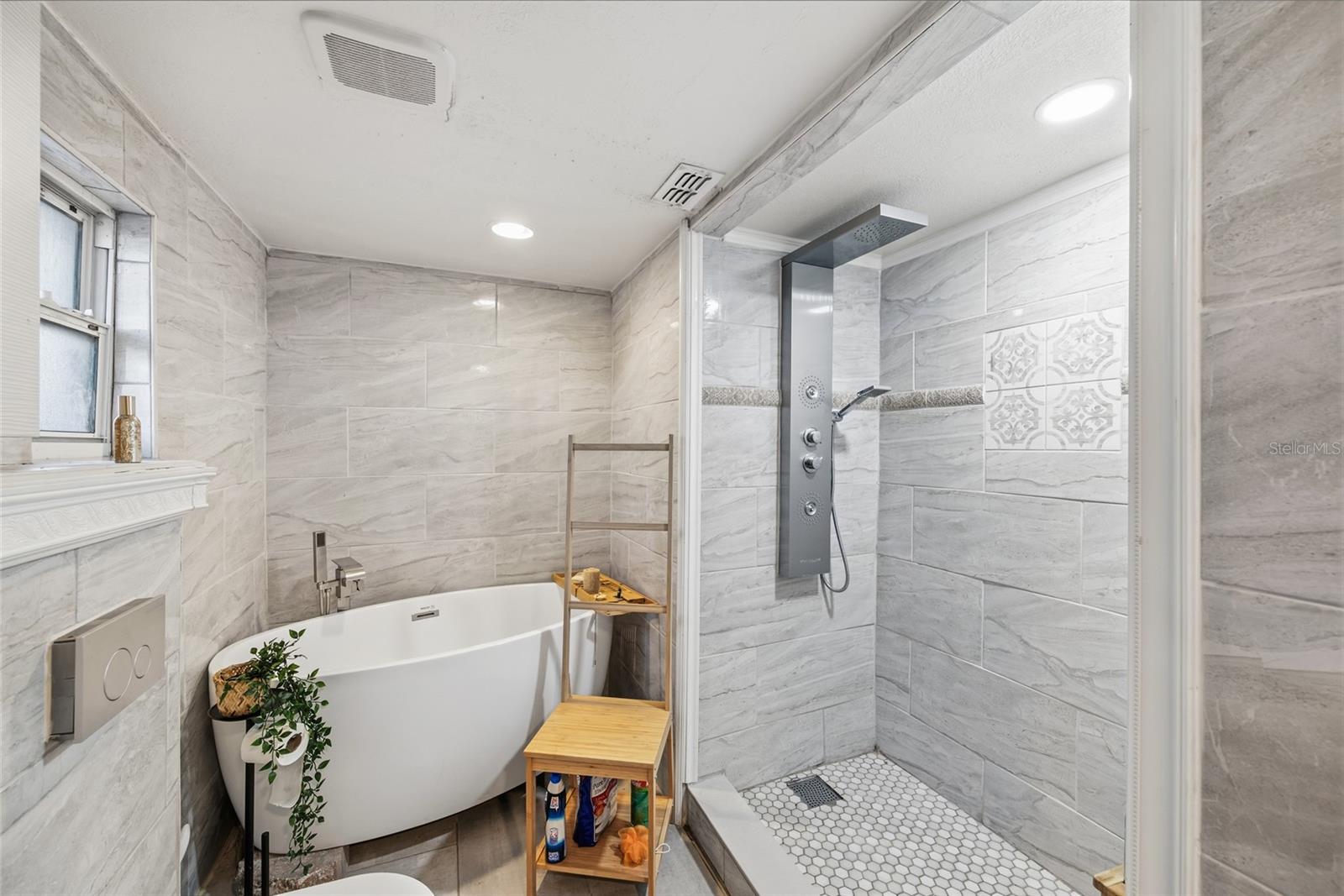 5633 ANDREA DR, HOLIDAY, FL, 34690