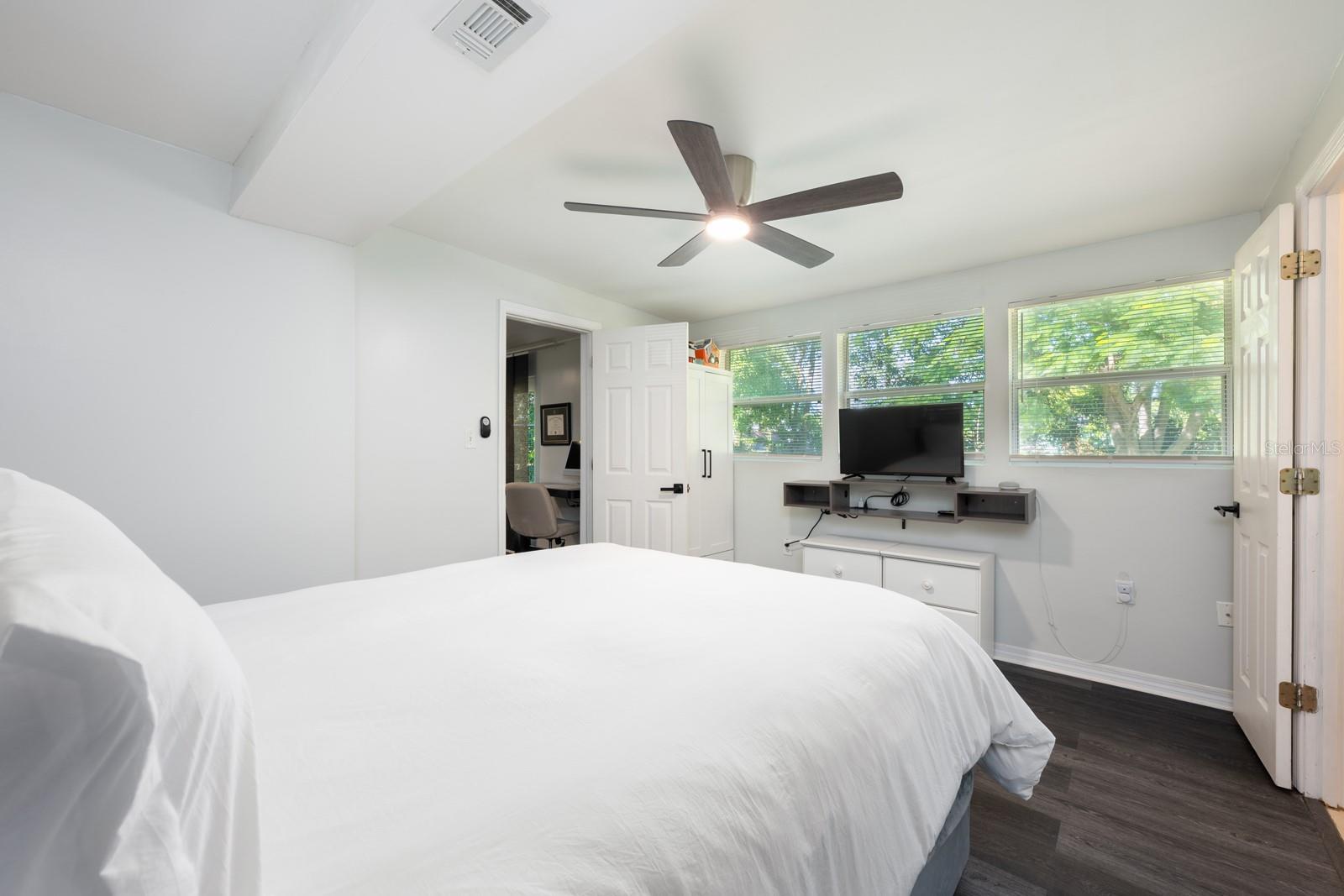 6145 SAGE DR, ORLANDO, FL, 32807