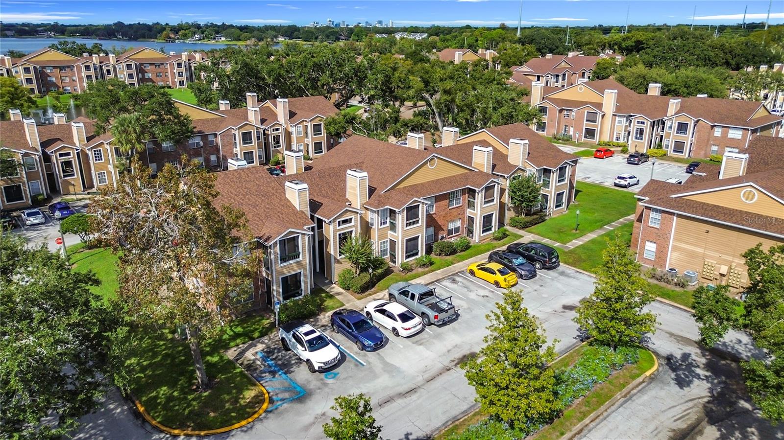 4401 THORNBRIAR LN #105, ORLANDO, FL, 32822