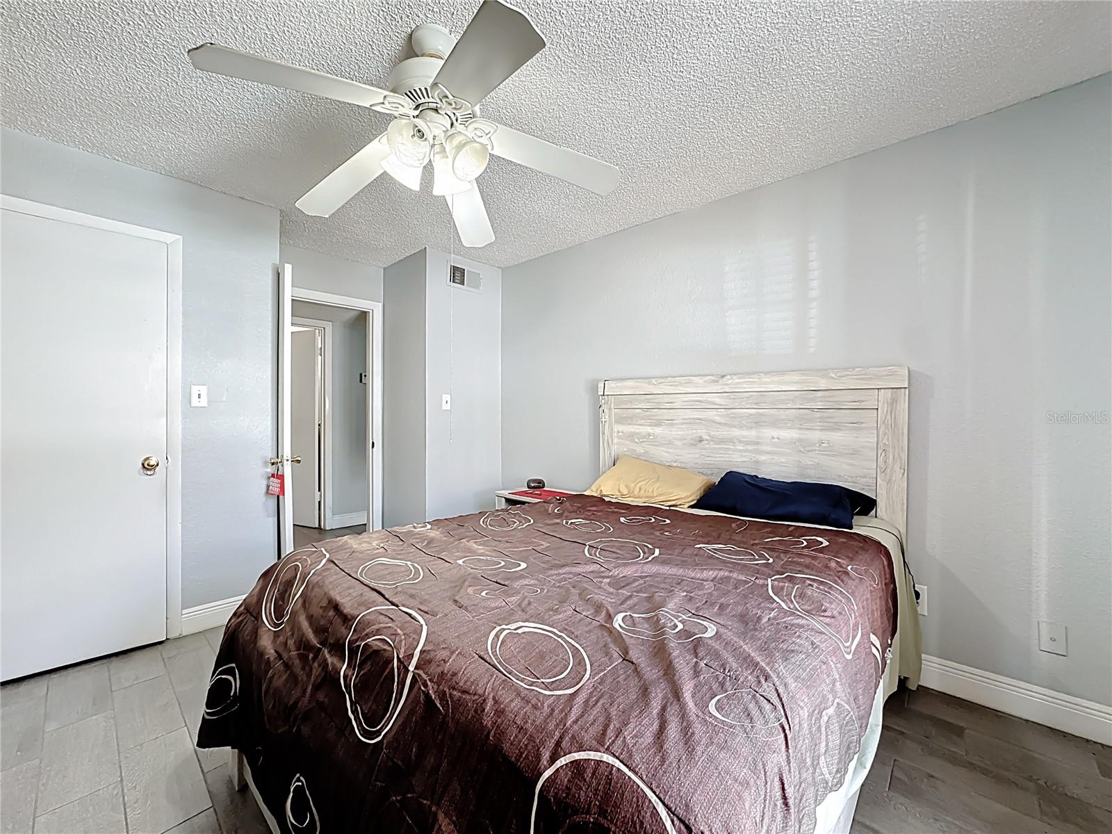 4401 THORNBRIAR LN #105, ORLANDO, FL, 32822