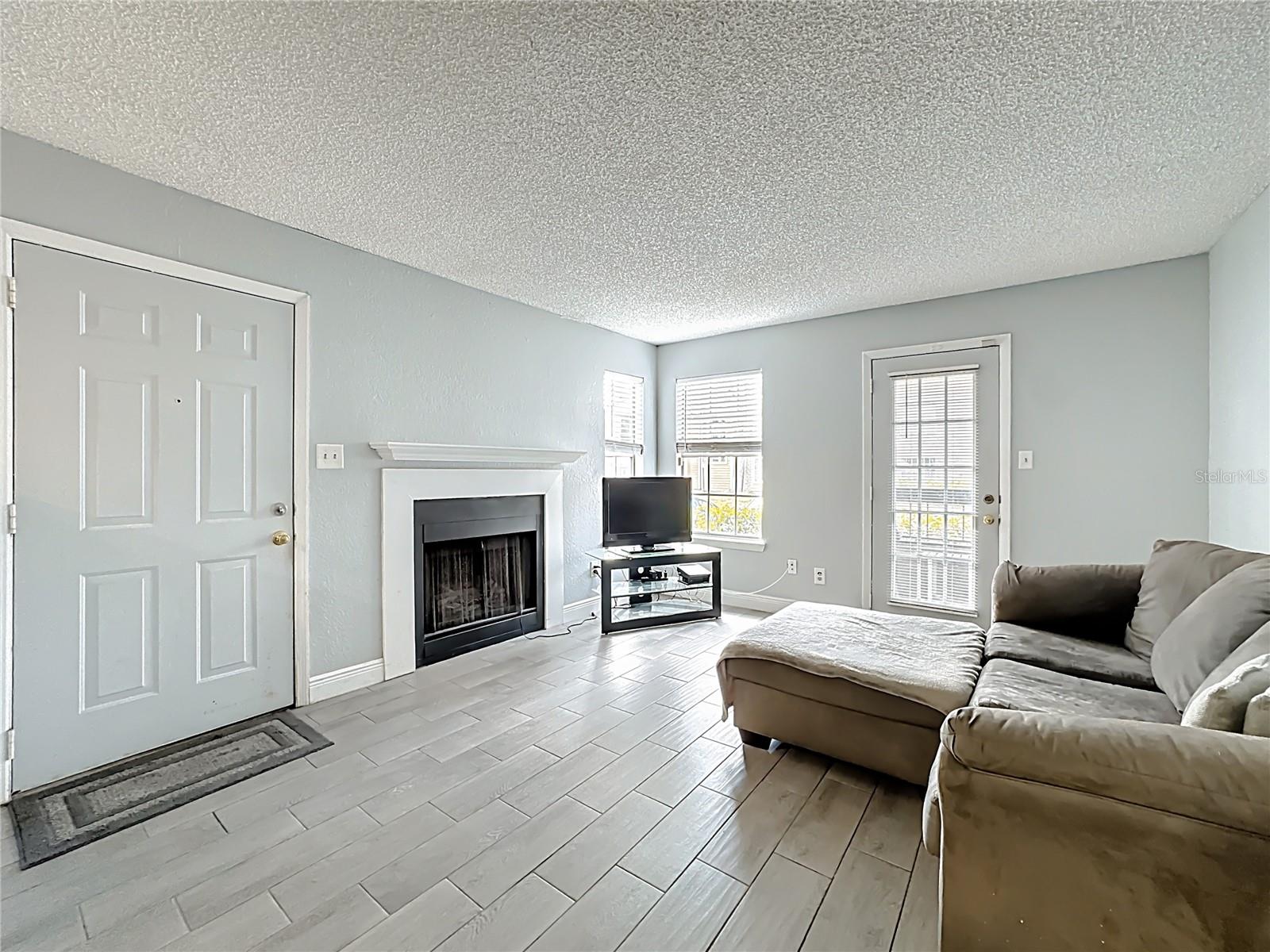 4401 THORNBRIAR LN #105, ORLANDO, FL, 32822