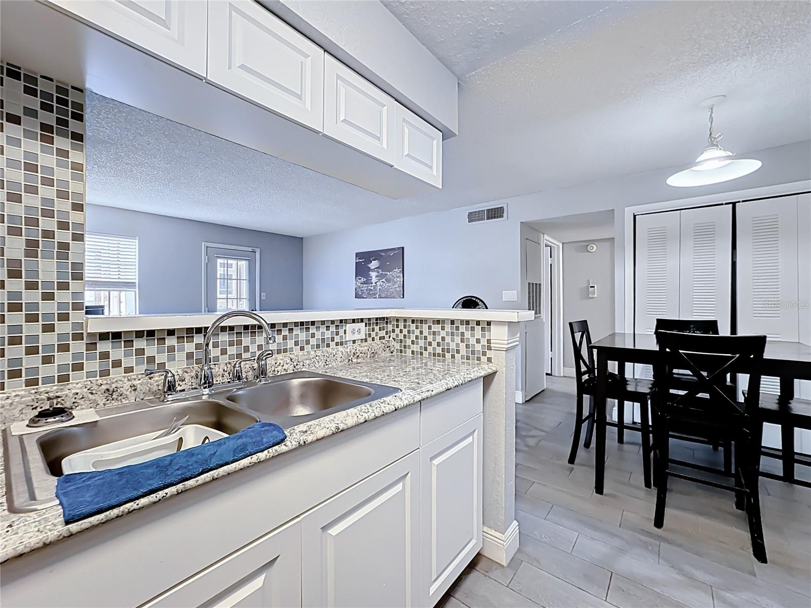 4401 THORNBRIAR LN #105, ORLANDO, FL, 32822