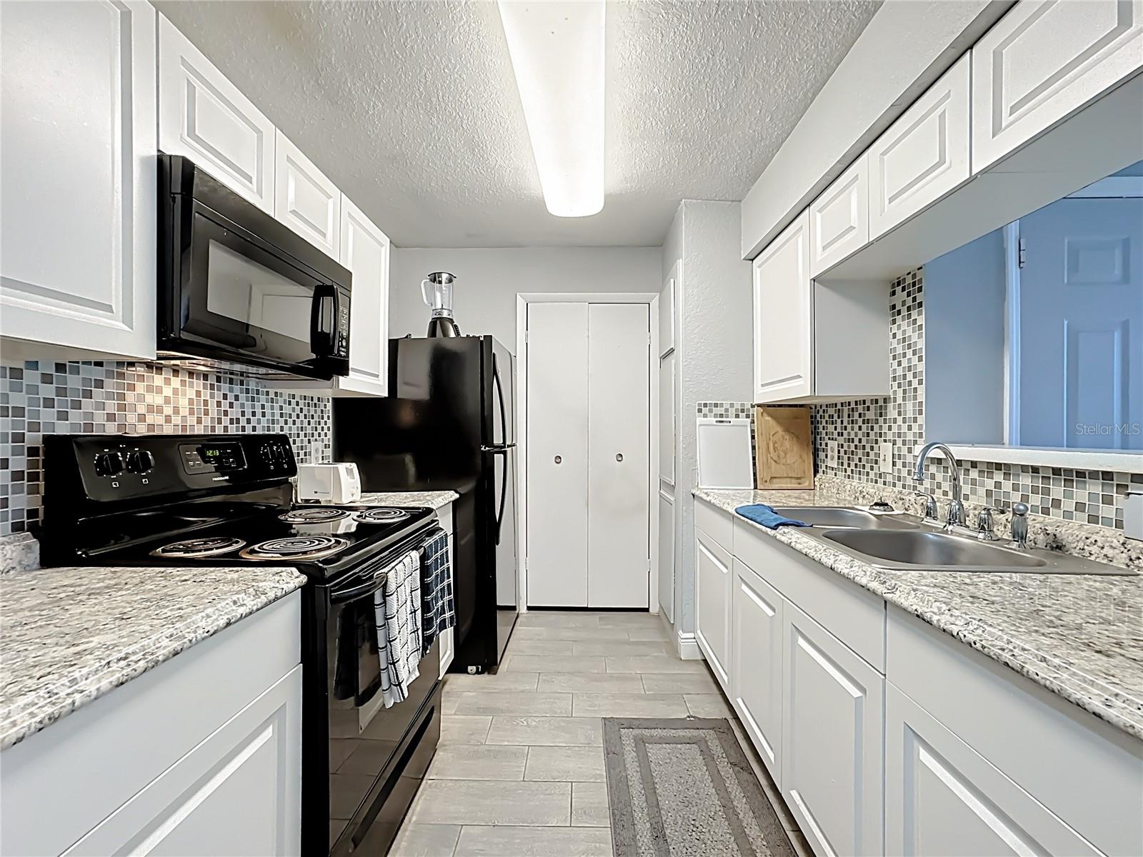 4401 THORNBRIAR LN #105, ORLANDO, FL, 32822