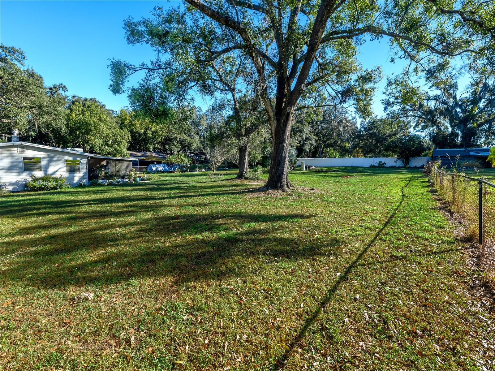 5309 LLOYD ST, SEFFNER, FL, 33584