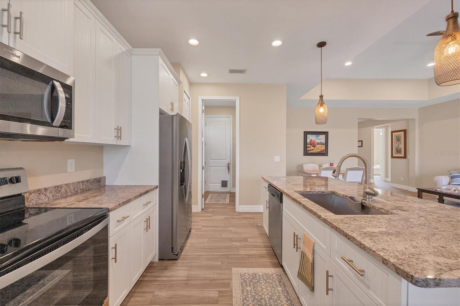 112 BERYL DR, ROTONDA WEST, FL, 33947