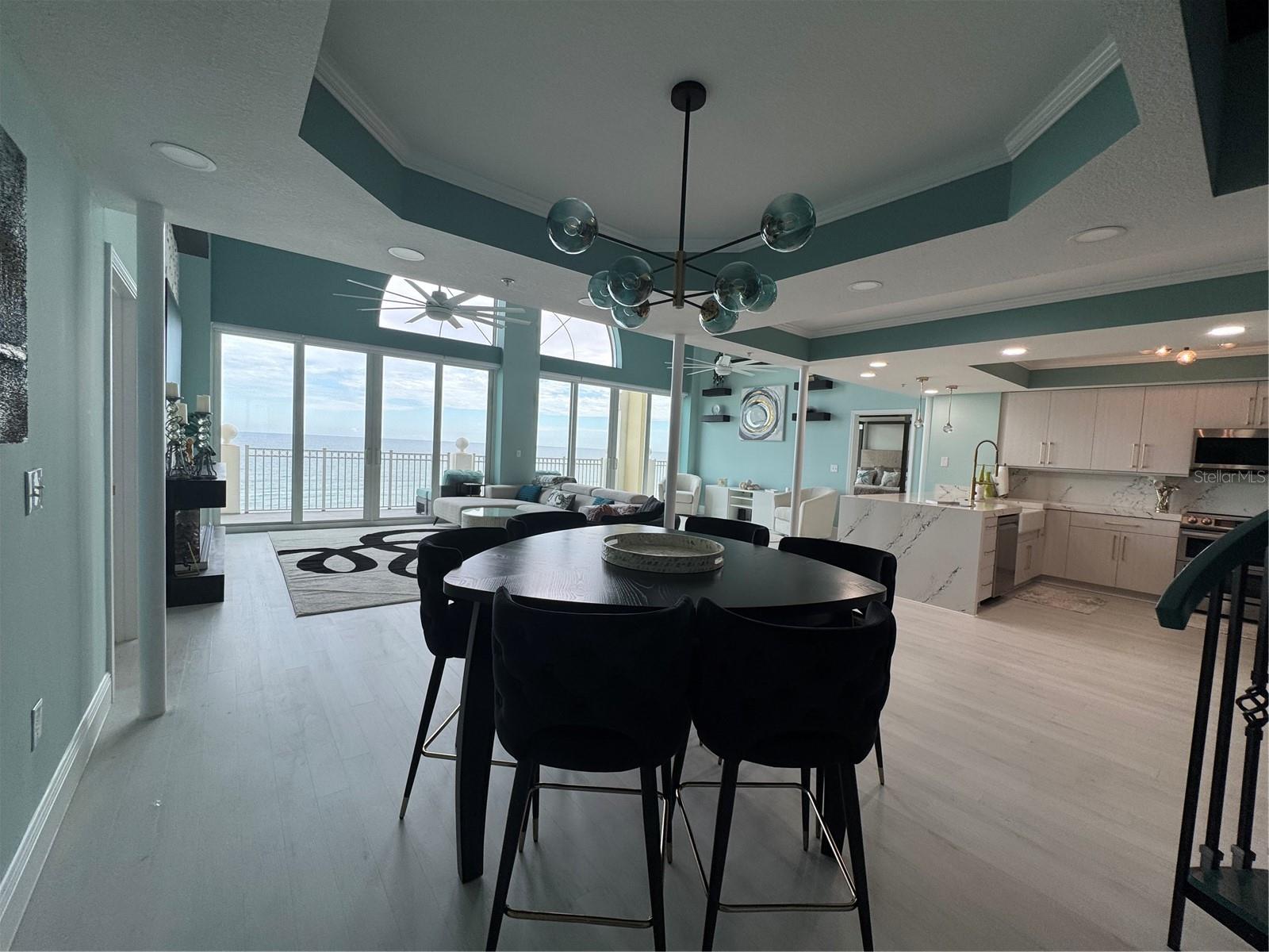 O6357019 Property Photo