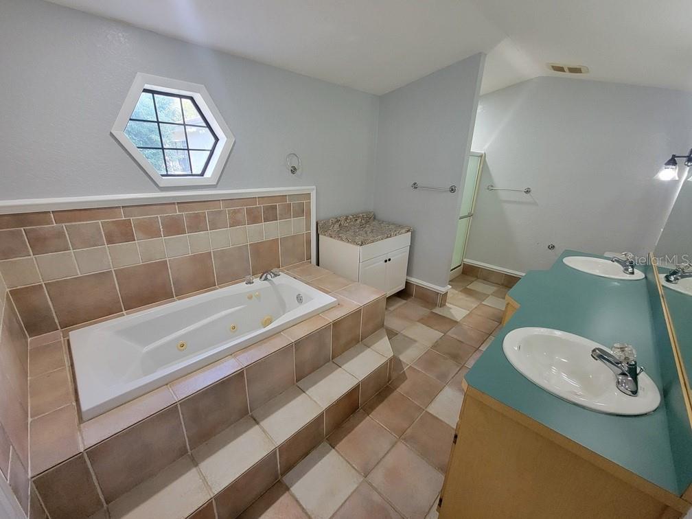 11633 FOX RUN, PORT RICHEY, FL, 34668