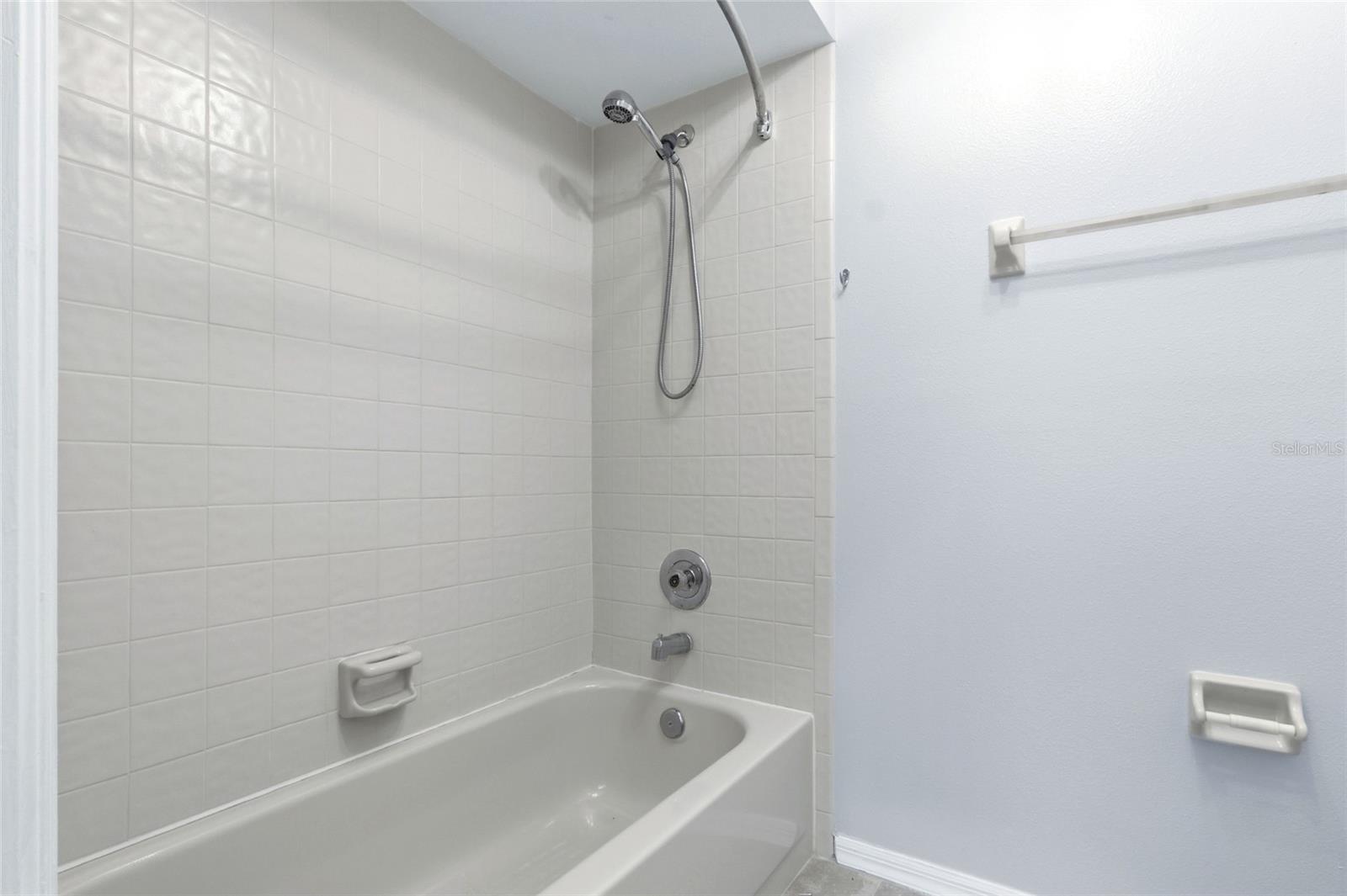 Primary Ensuite Bath