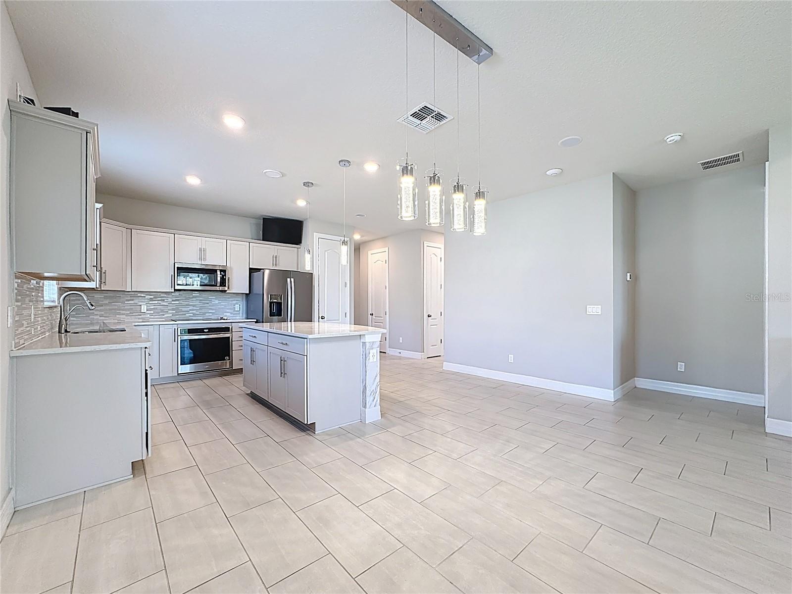 2232 BUR OAK BLVD, ST CLOUD, FL, 34771