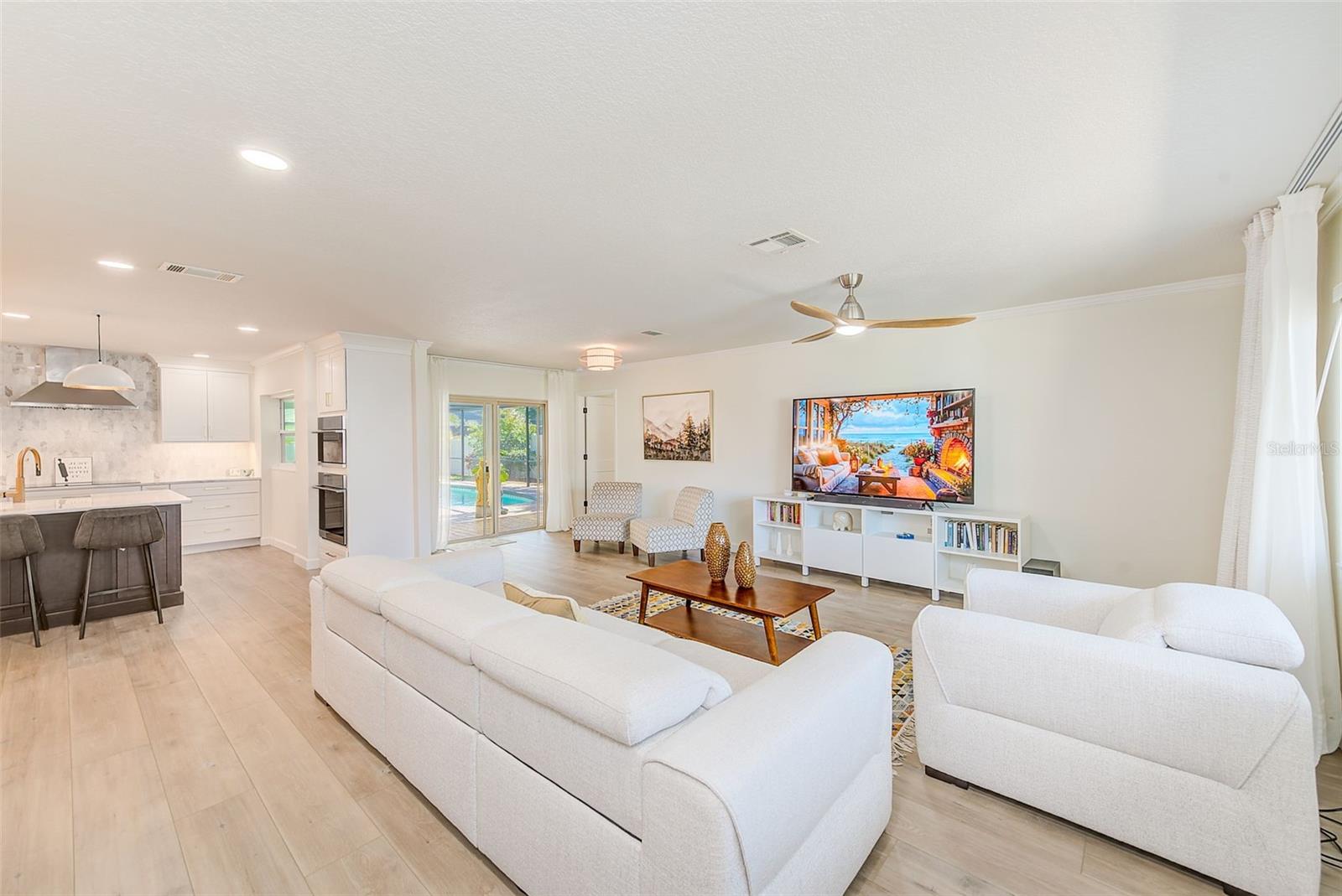 1851 DEL ROBLES TER, CLEARWATER, FL, 33764