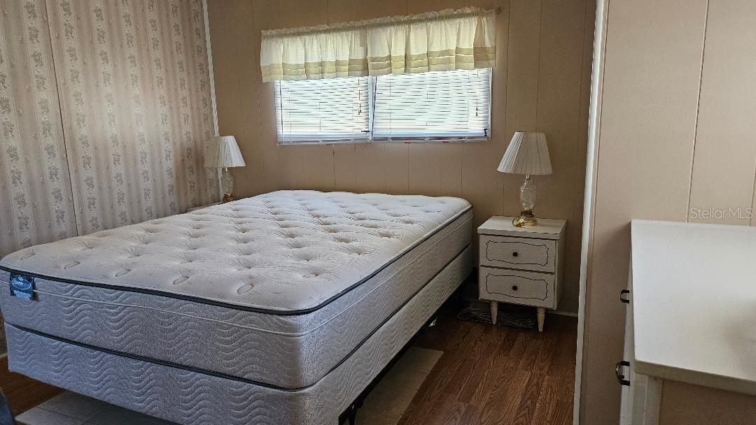 TB8443701 Property Photo