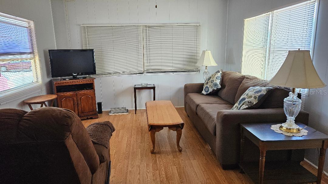 TB8443701 Property Photo