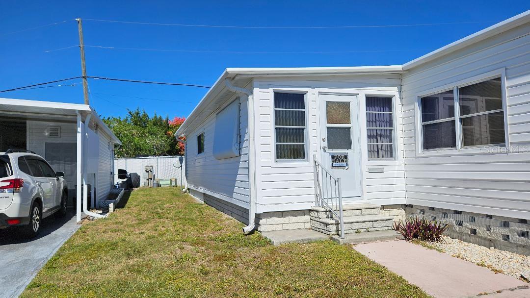 TB8443701 Property Photo