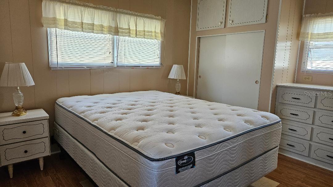 TB8443701 Property Photo