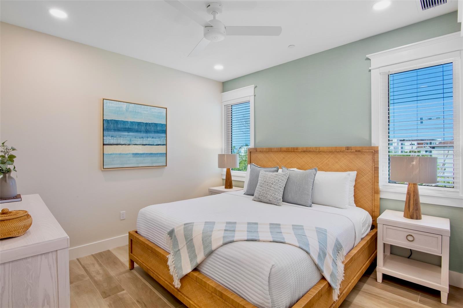 A4670533 Property Photo