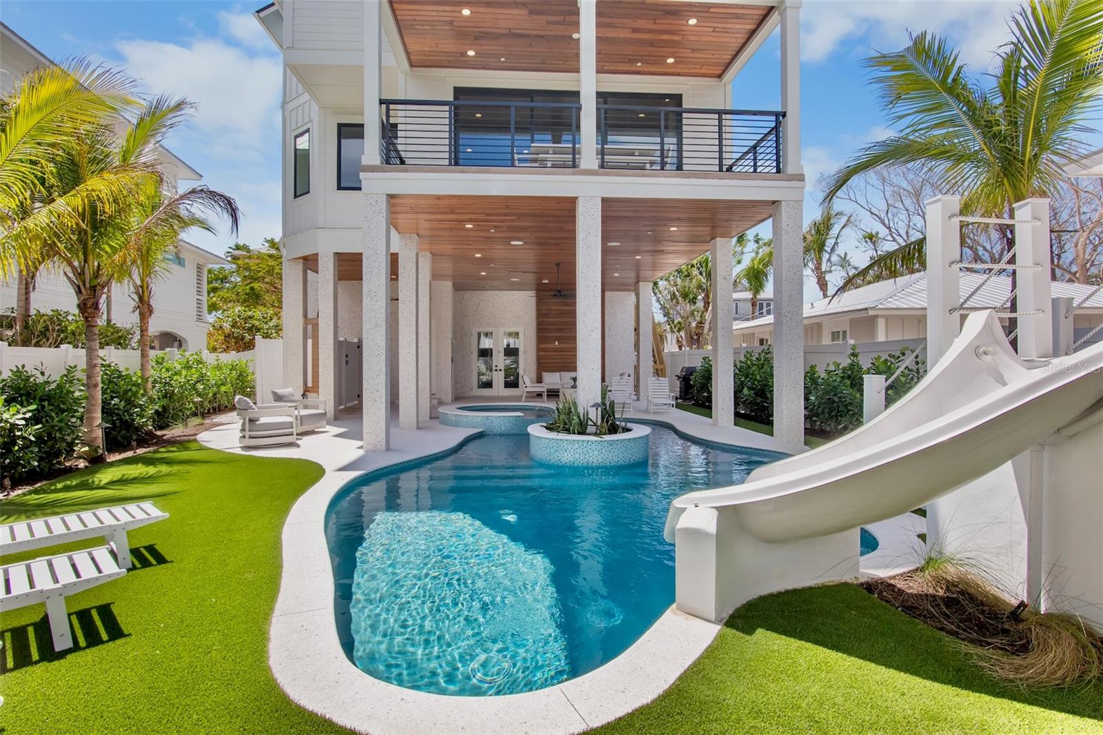 A4670533 Property Photo