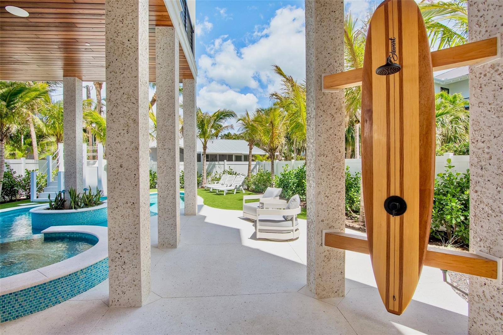 A4670533 Property Photo