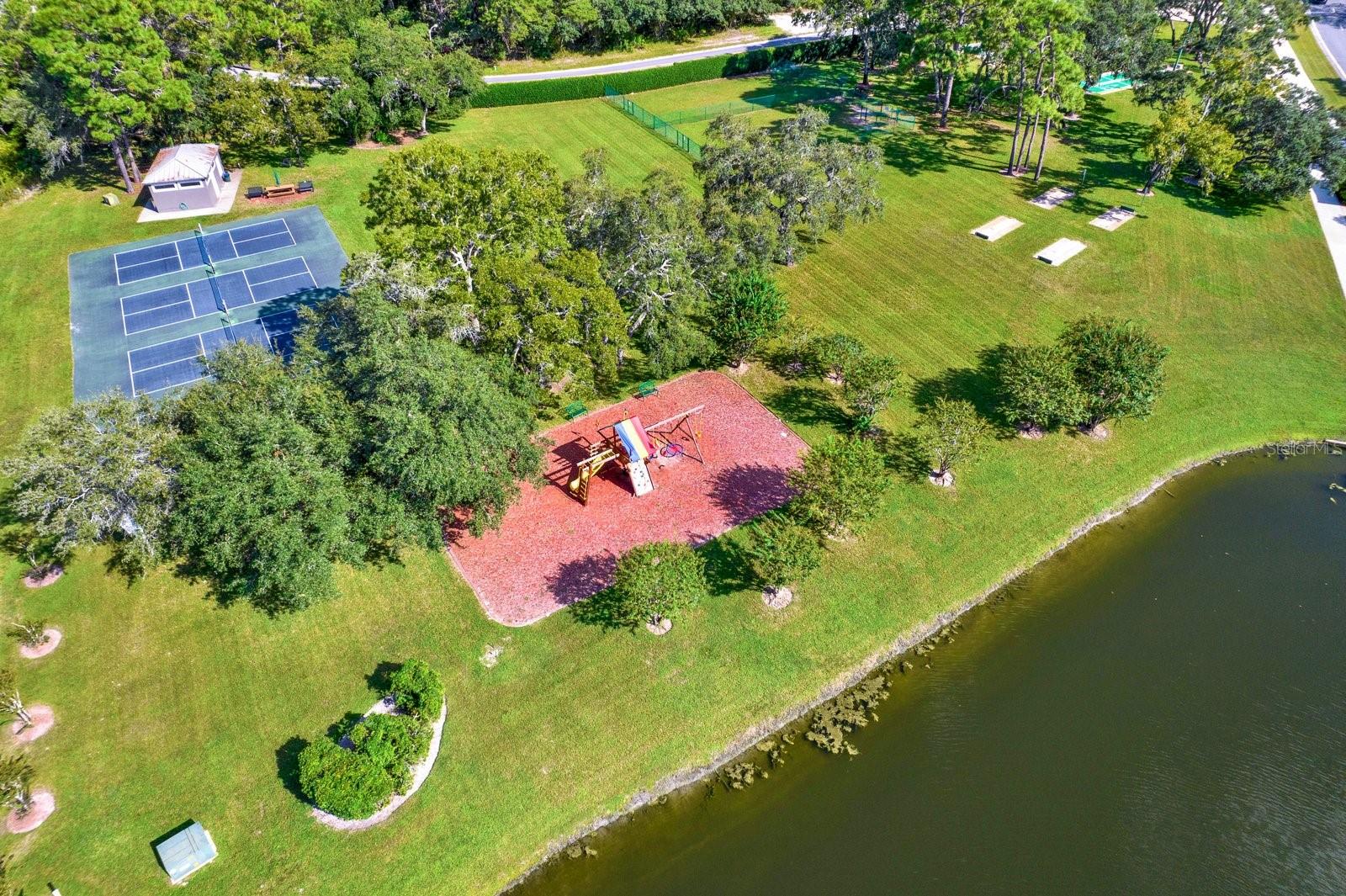 9121 BONNIE COVE DR, WEEKI WACHEE, FL, 34613