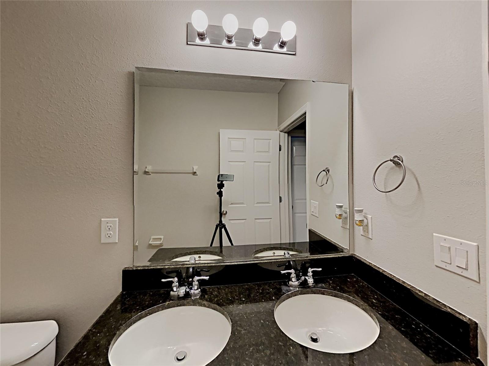 303 SALAMANCA RD, DAVENPORT, FL, 33837