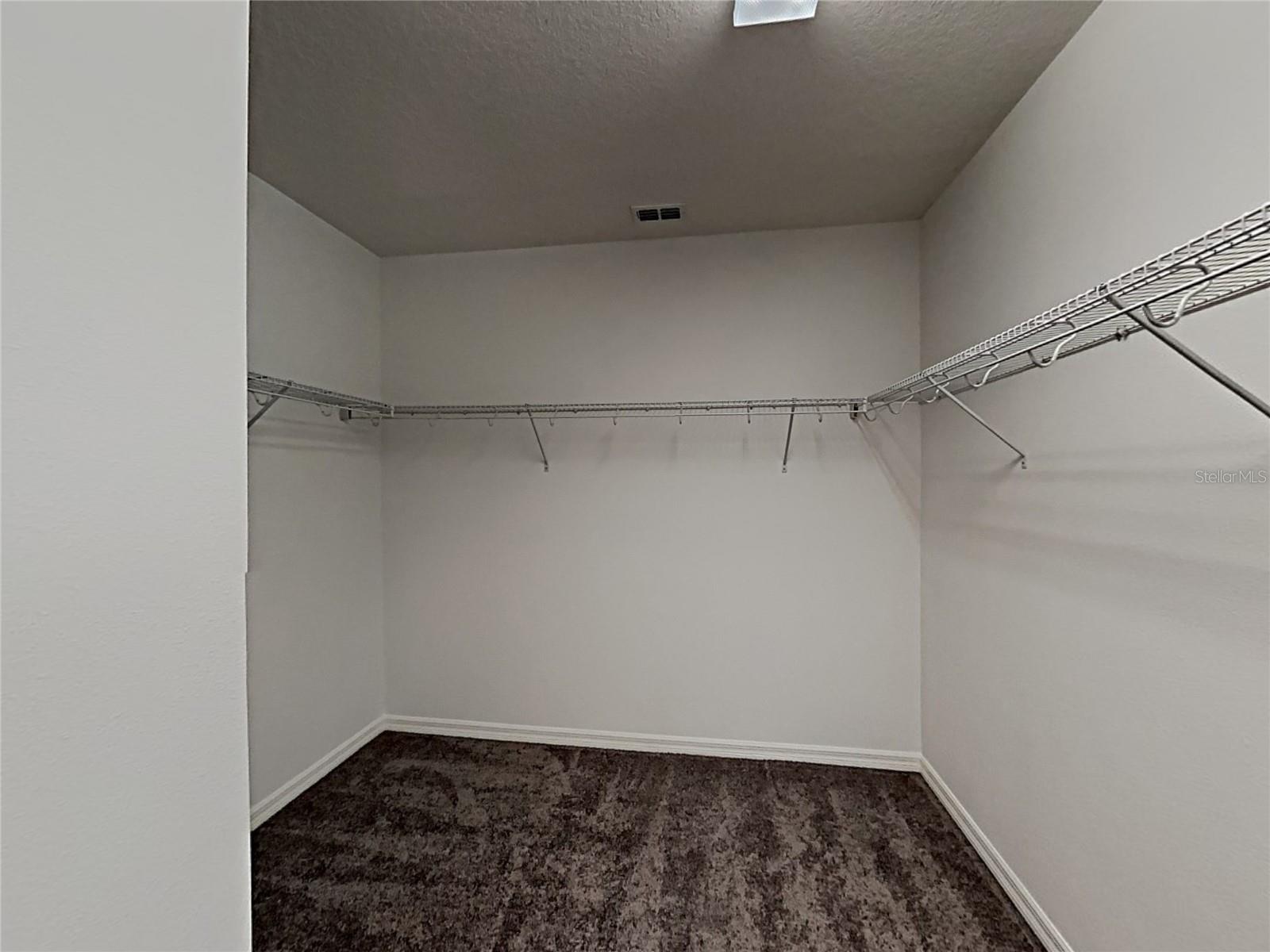 303 SALAMANCA RD, DAVENPORT, FL, 33837