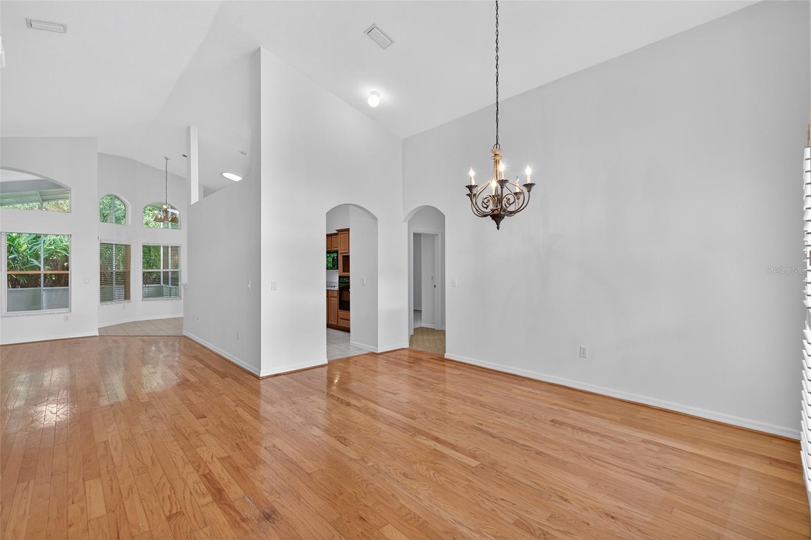 4 EAST PL, PALM COAST, FL, 32164