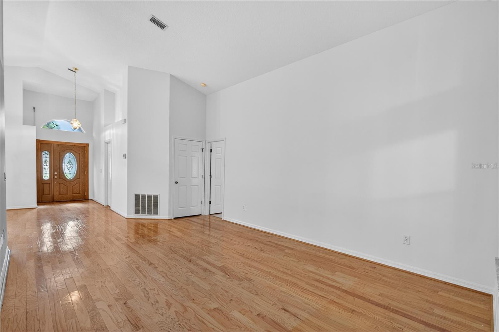 4 EAST PL, PALM COAST, FL, 32164