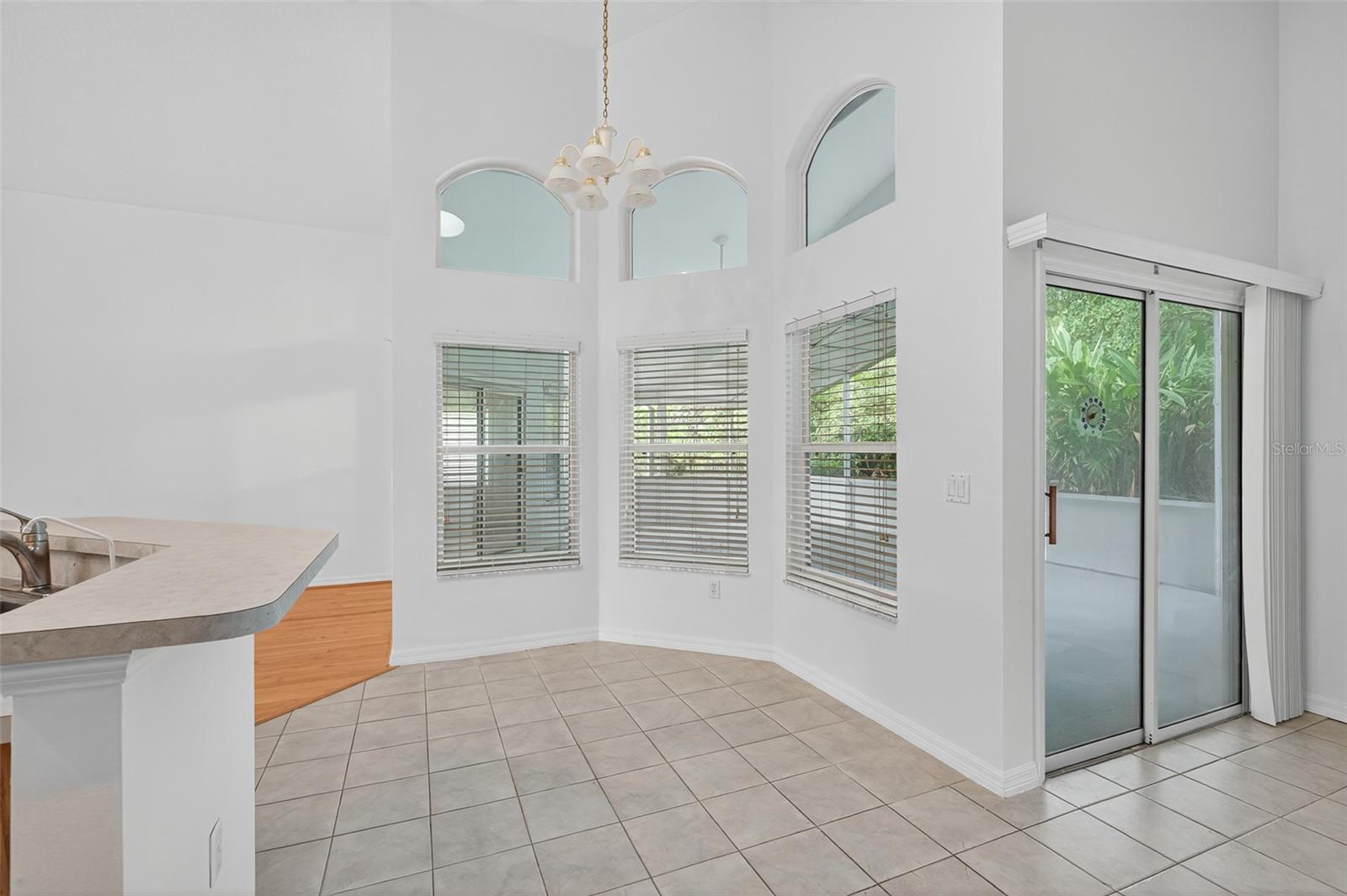 4 EAST PL, PALM COAST, FL, 32164