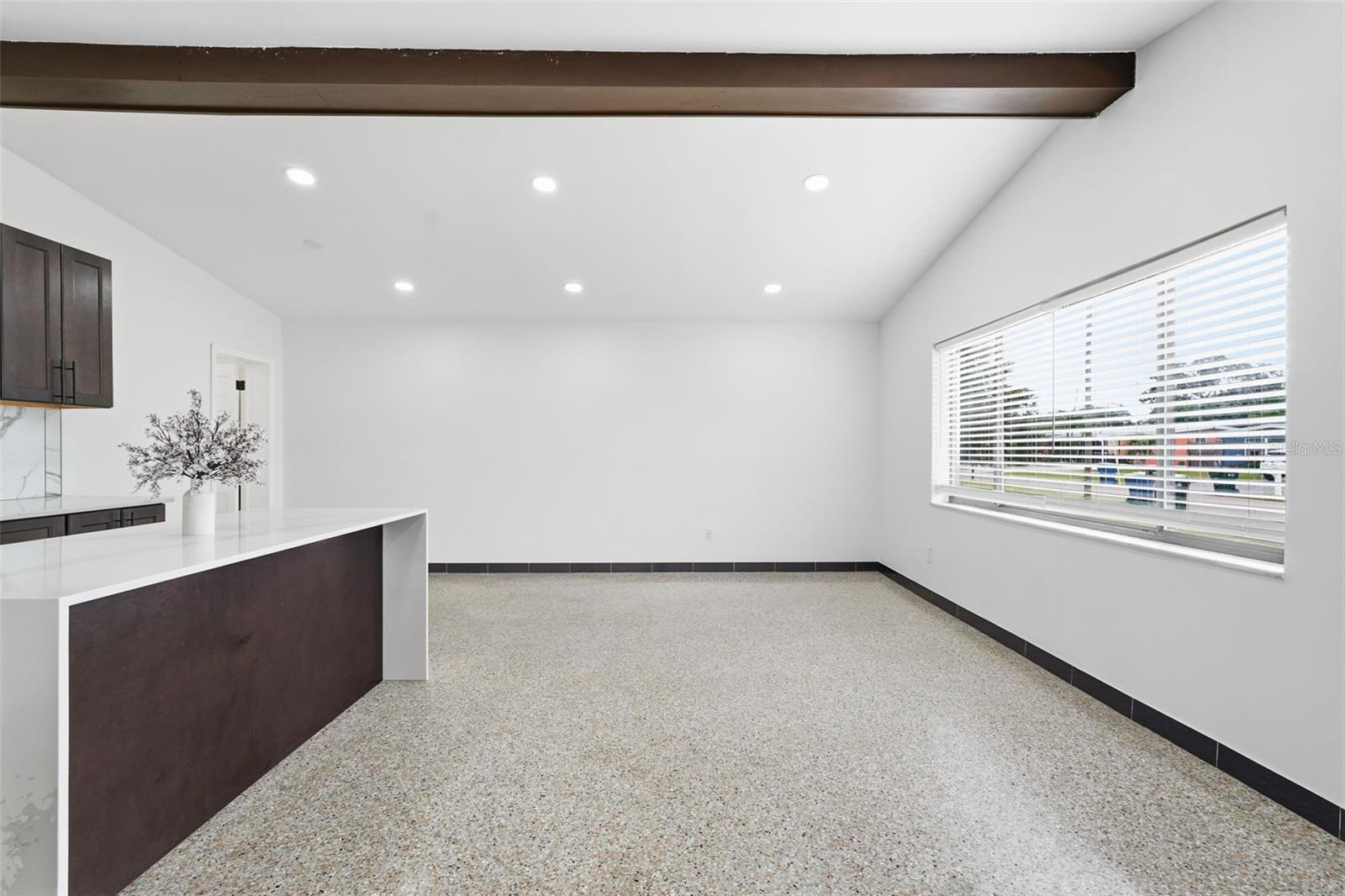 3297 HILLSDALE AVE, LARGO, FL, 33774