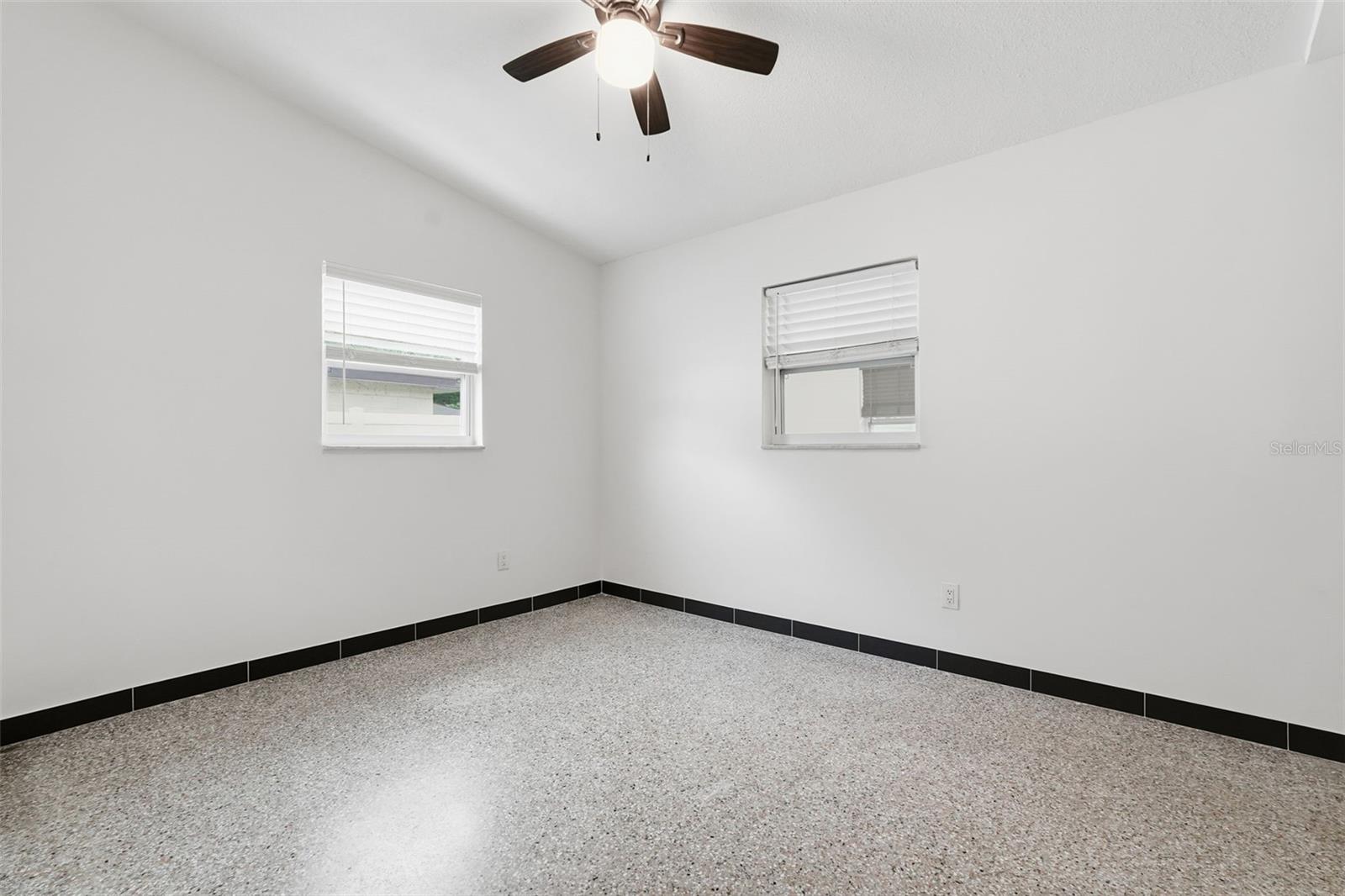 3297 HILLSDALE AVE, LARGO, FL, 33774