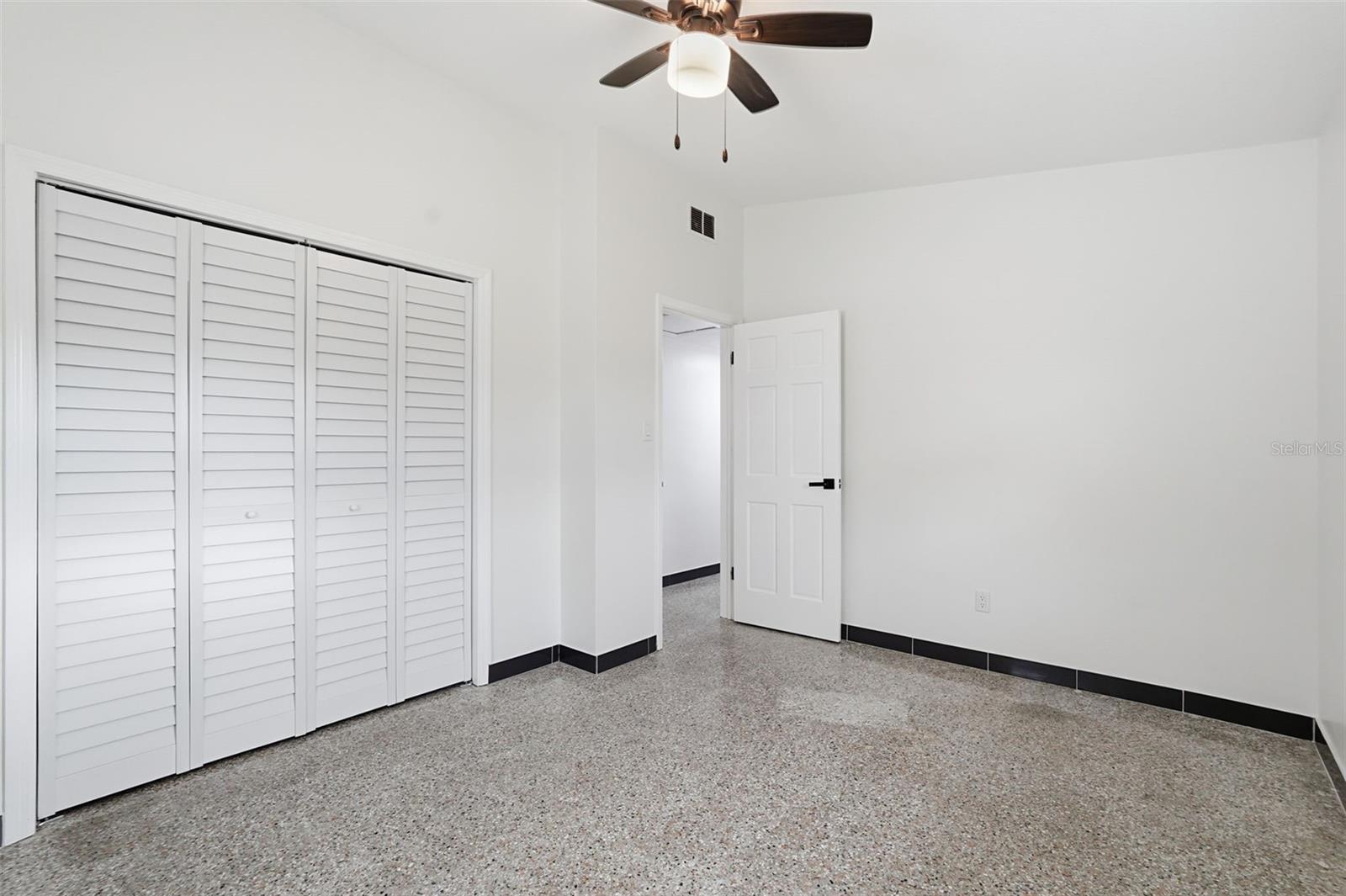 3297 HILLSDALE AVE, LARGO, FL, 33774