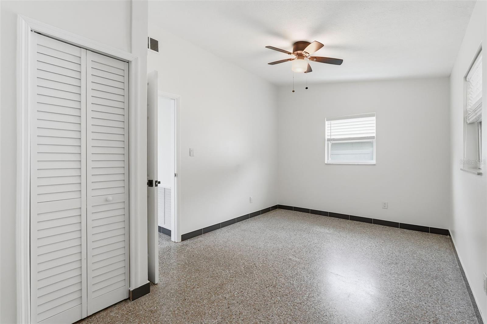 3297 HILLSDALE AVE, LARGO, FL, 33774