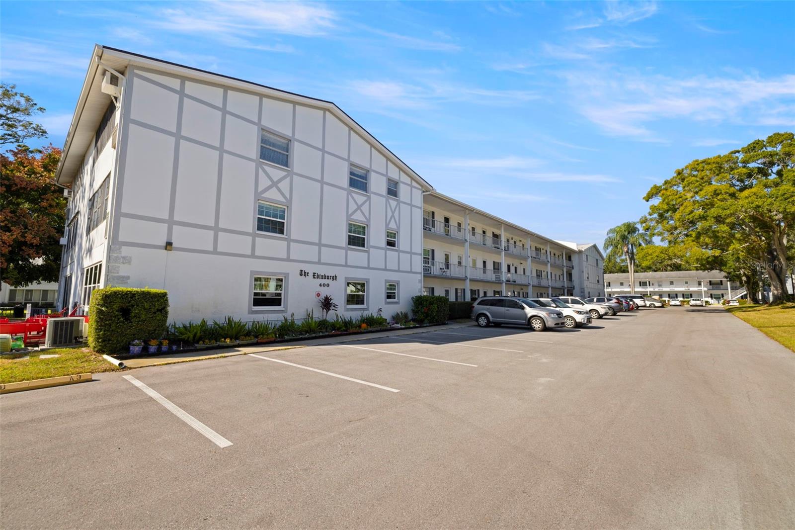 TB8443811 Property Photo