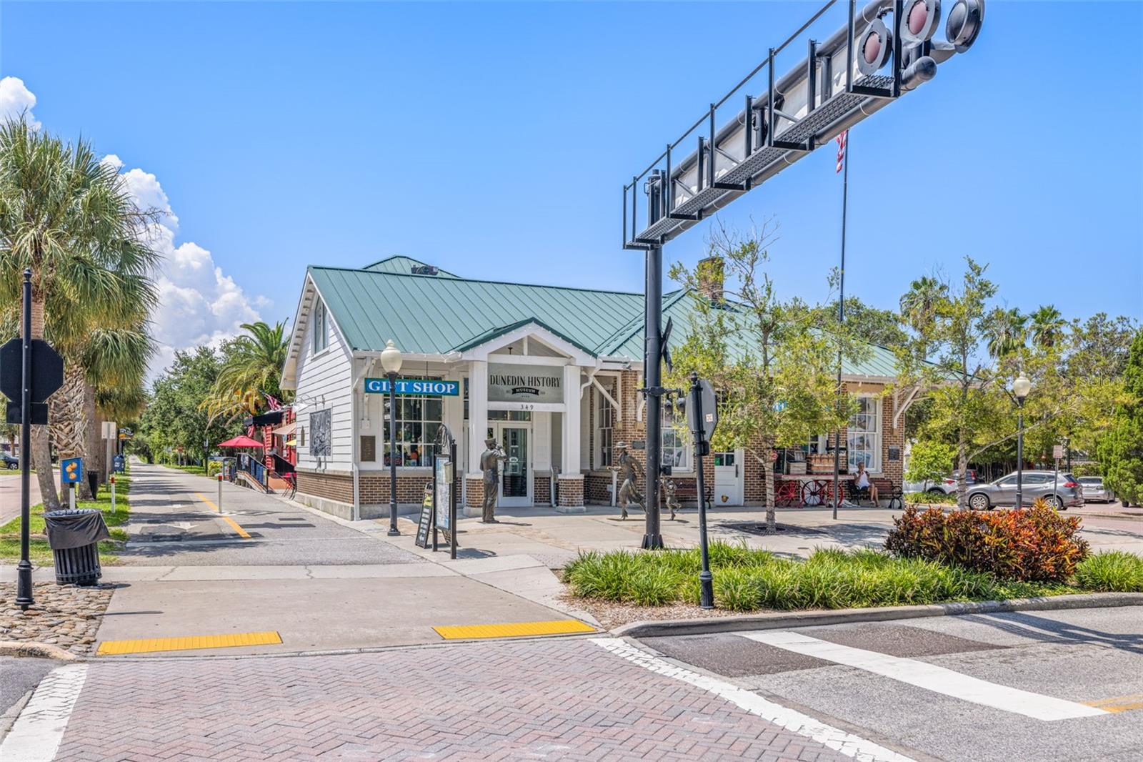 TB8443811 Property Photo