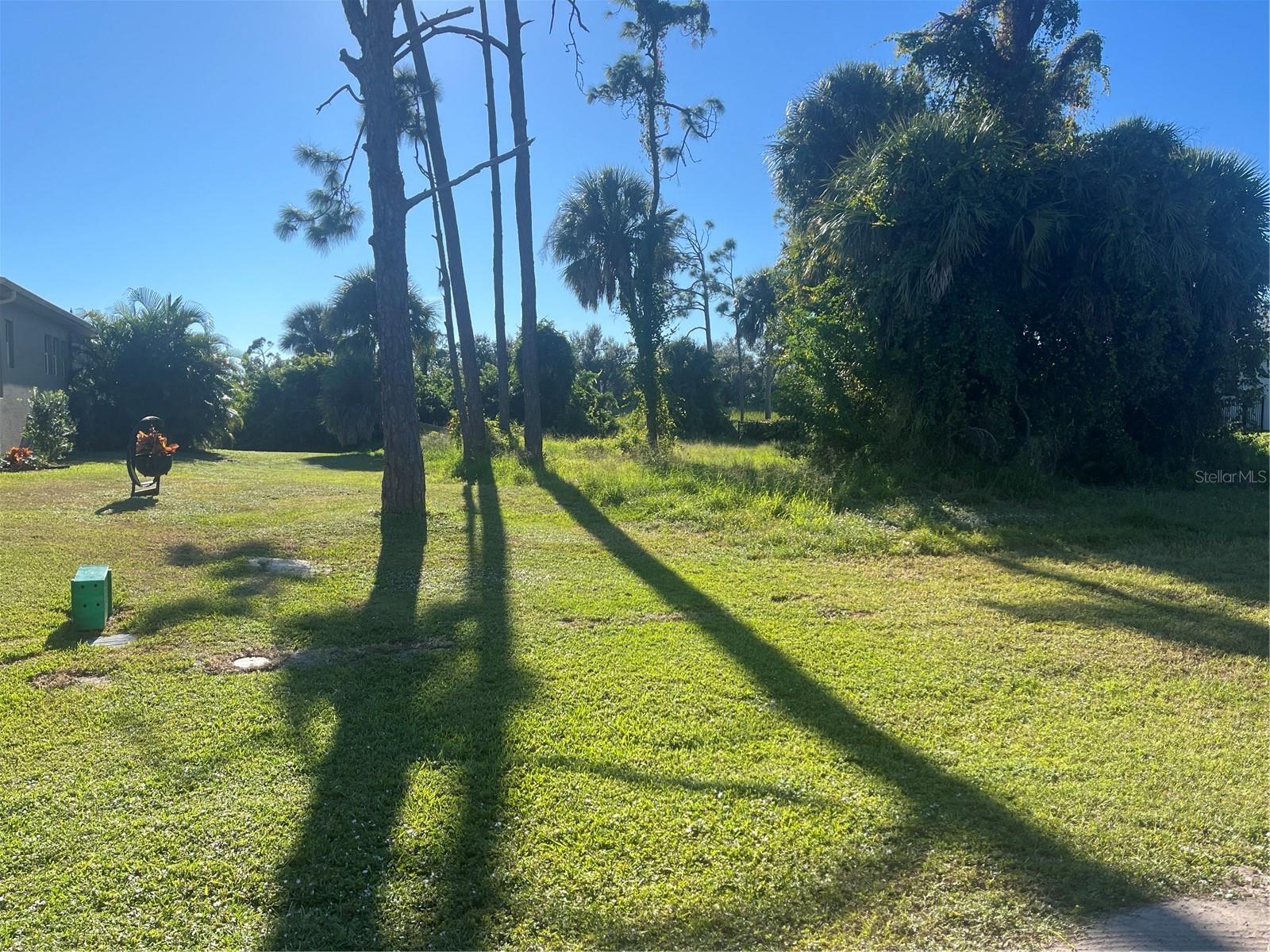 22 TOURNAMENT RD, ROTONDA WEST, FL, 33947