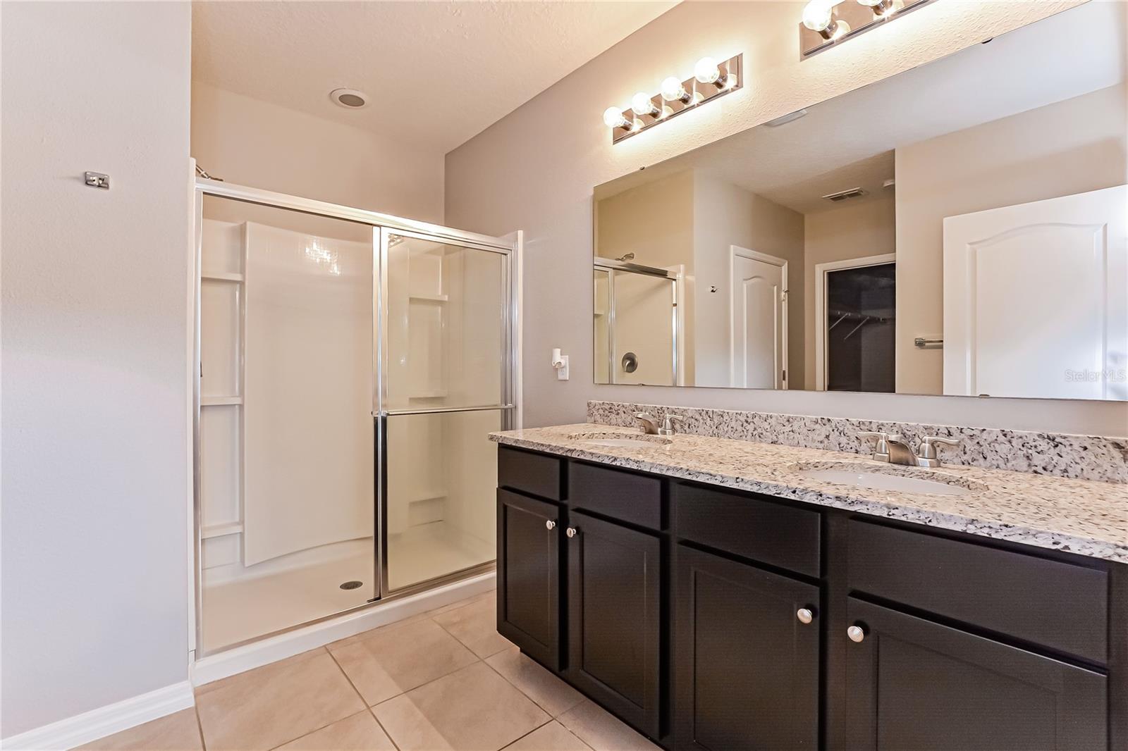 432 TANGLEWOOD DR, DAVENPORT, FL, 33896