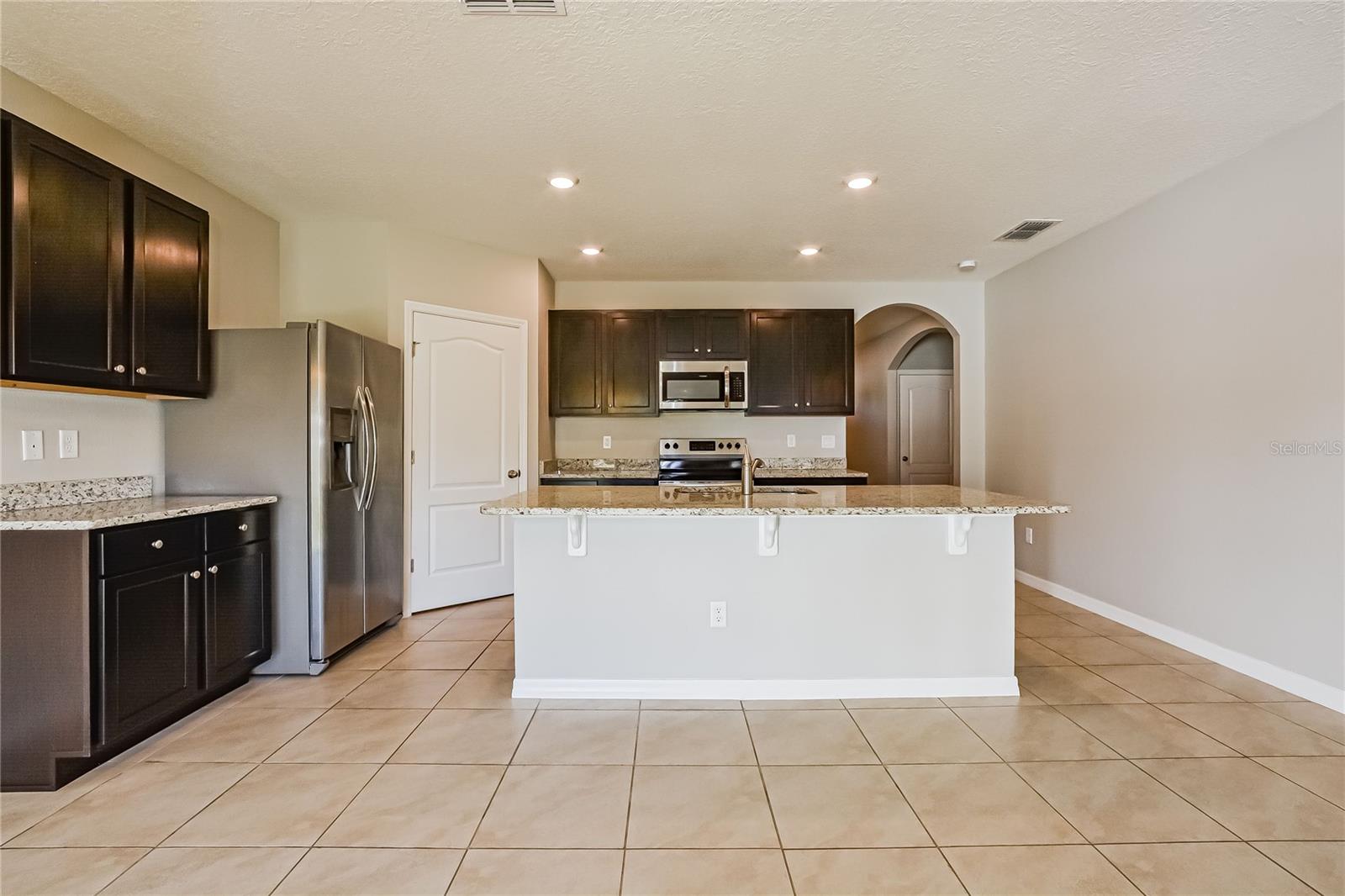 432 TANGLEWOOD DR, DAVENPORT, FL, 33896