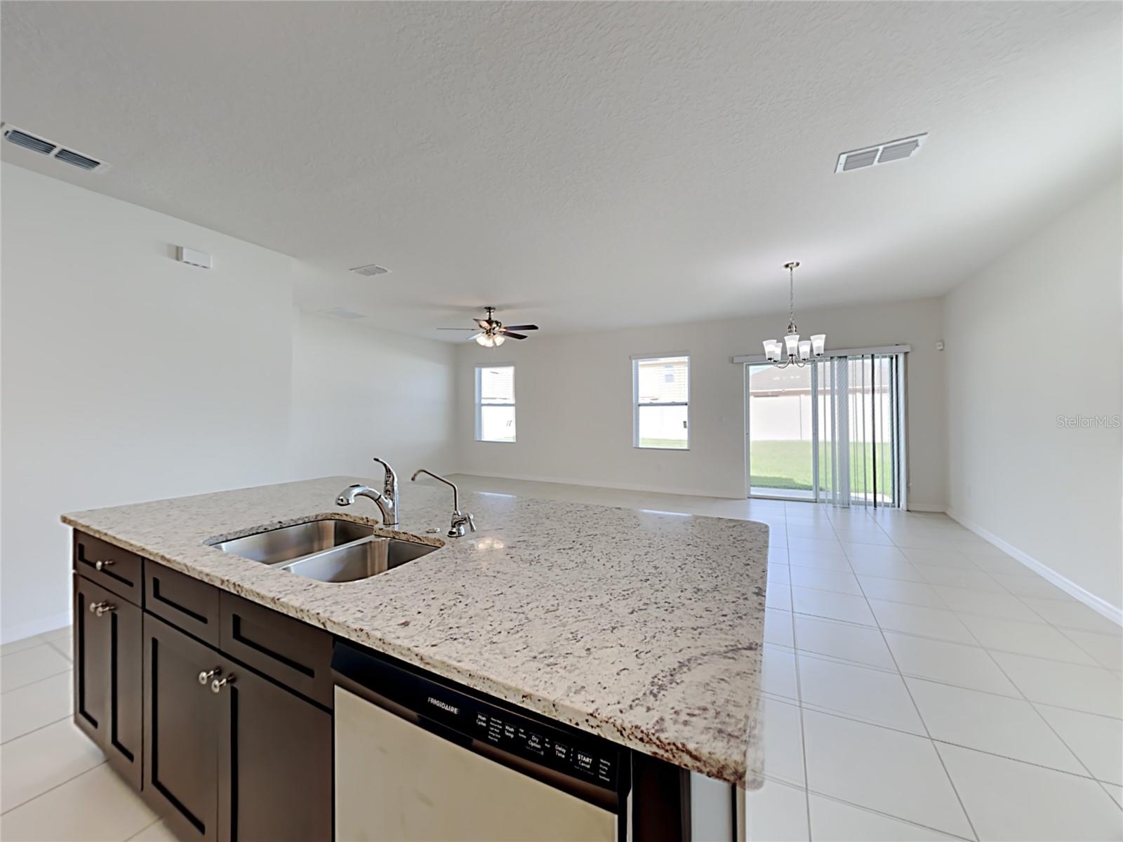 389 BRIAR PATCH LOOP, DAVENPORT, FL, 33896