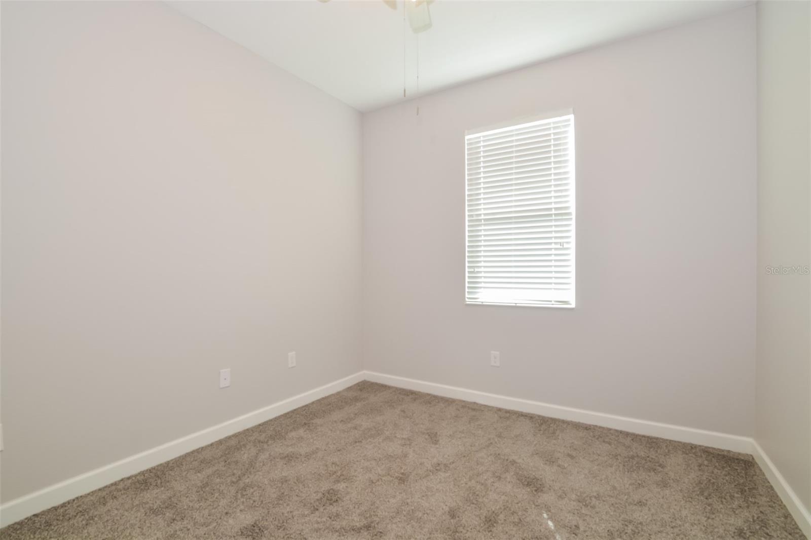 413 BRUNSWICK DR, DAVENPORT, FL, 33837