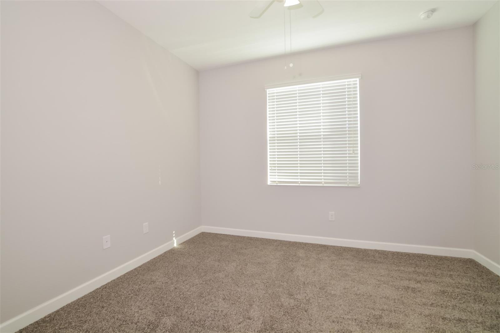 413 BRUNSWICK DR, DAVENPORT, FL, 33837