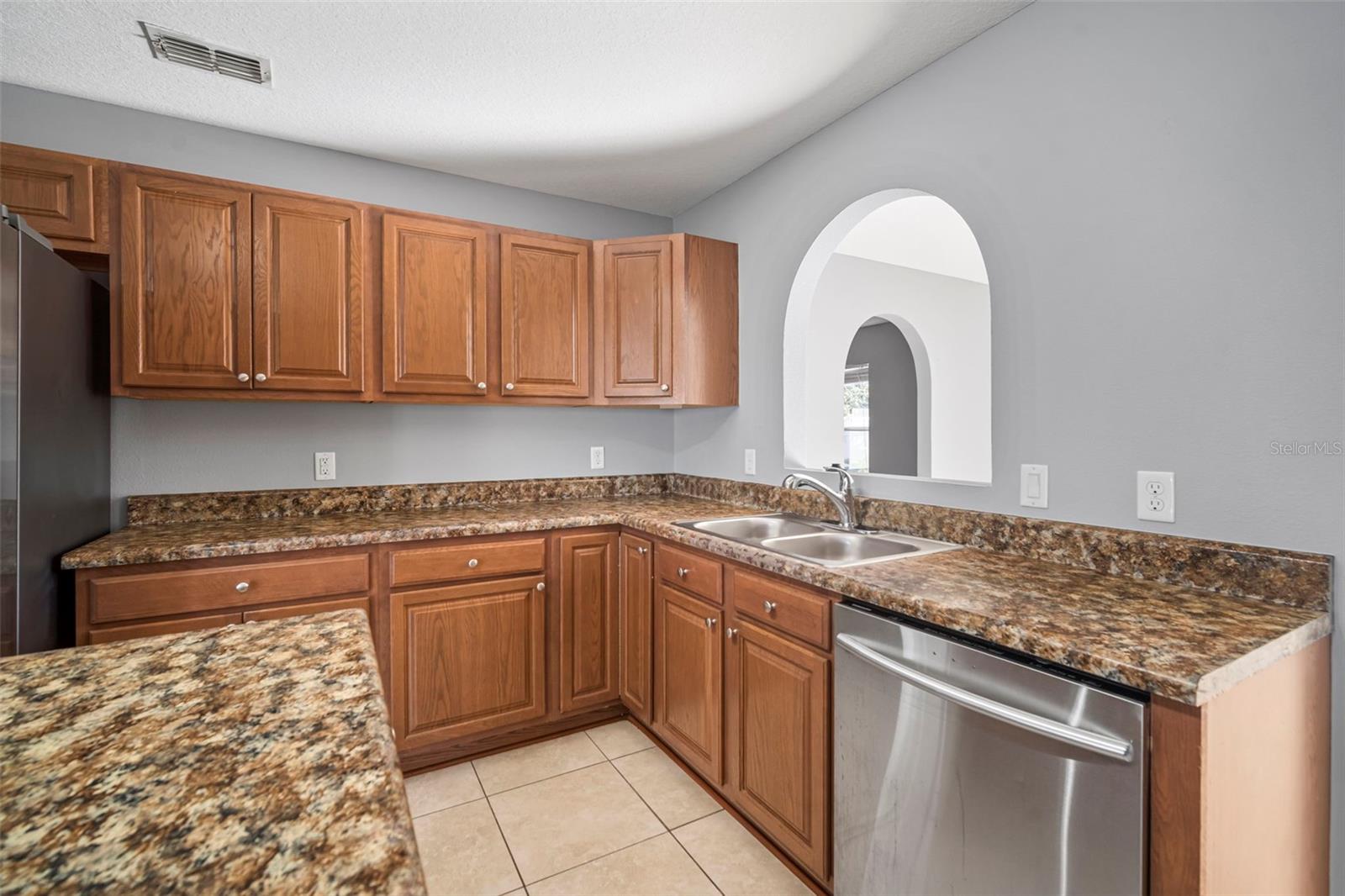 1303 ALHAMBRA CREST DR, RUSKIN, FL, 33570