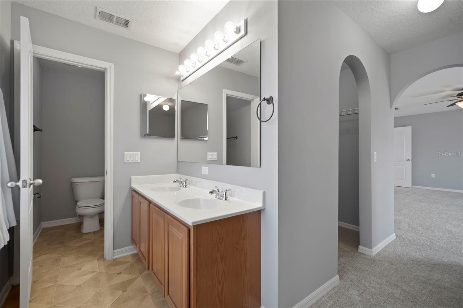 1303 ALHAMBRA CREST DR, RUSKIN, FL, 33570