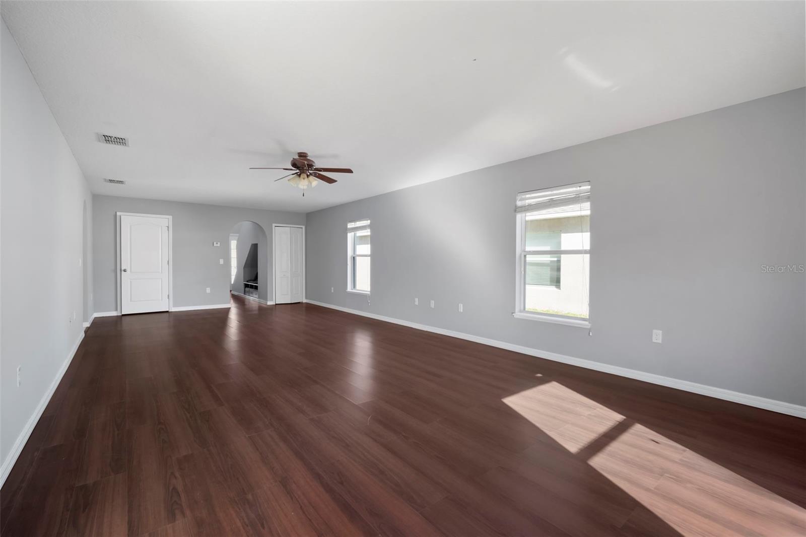 1303 ALHAMBRA CREST DR, RUSKIN, FL, 33570