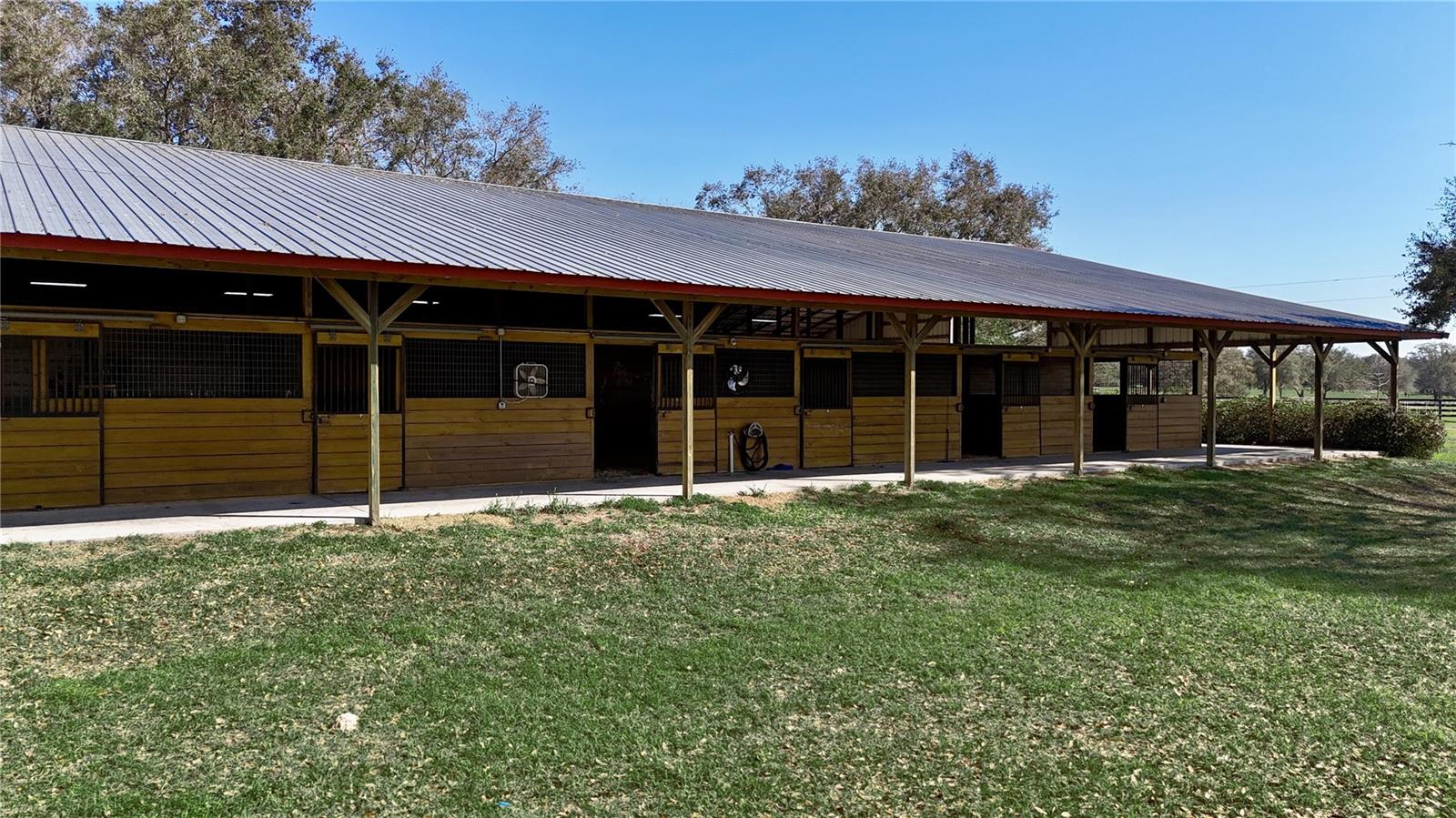 OM712721 Property Photo