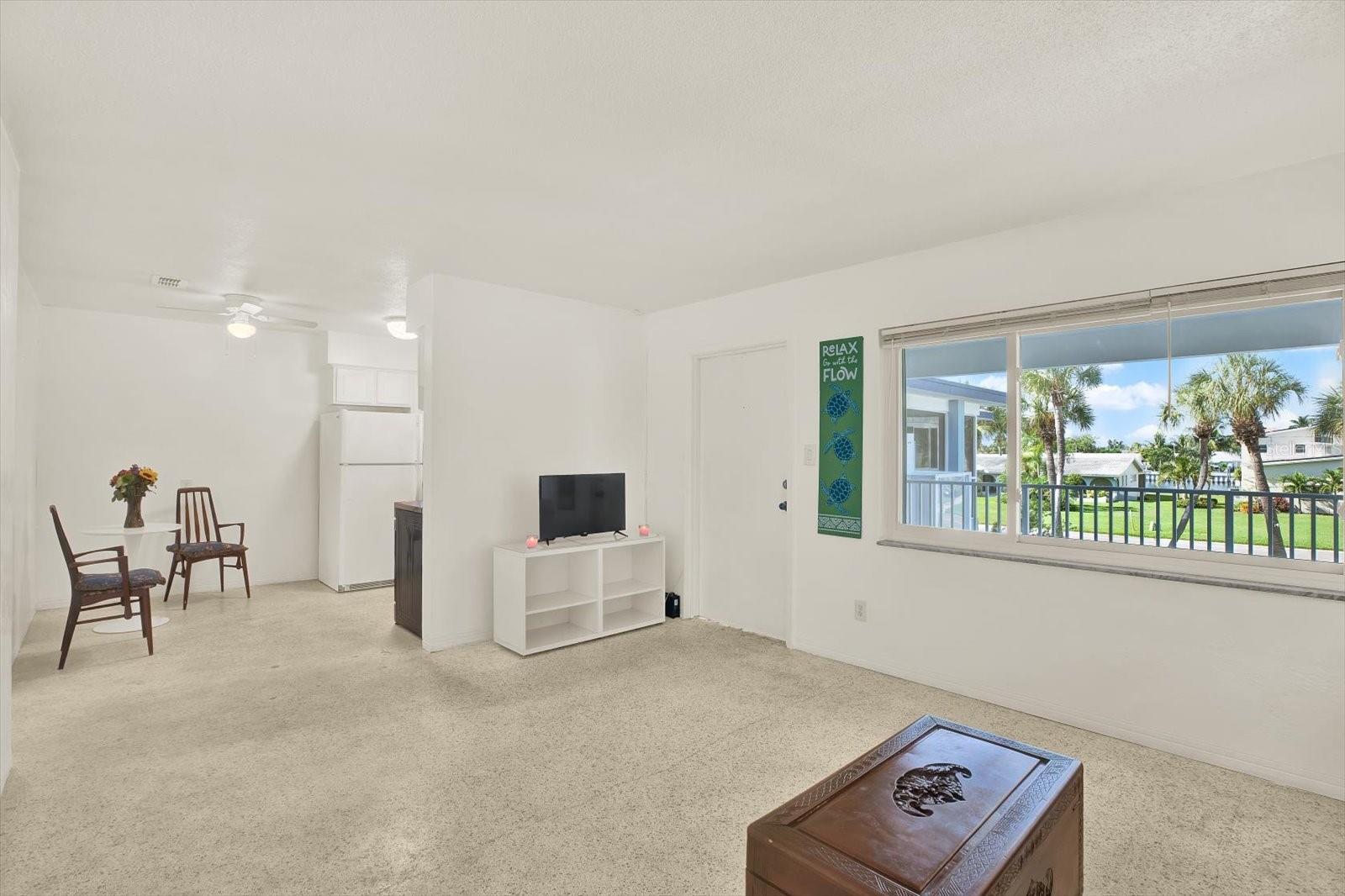 TB8443850 Property Photo