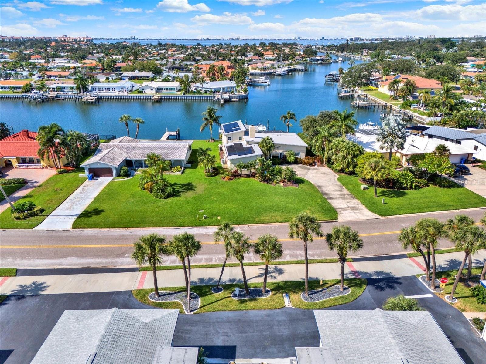 TB8443850 Property Photo