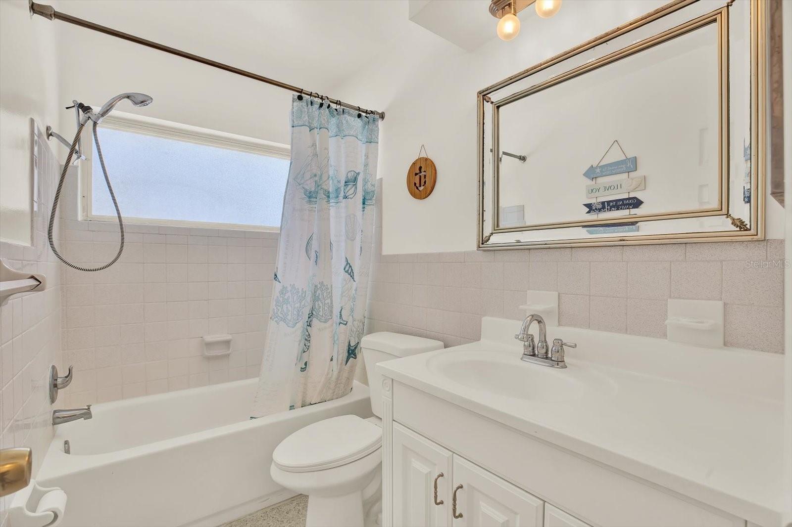 TB8443850 Property Photo