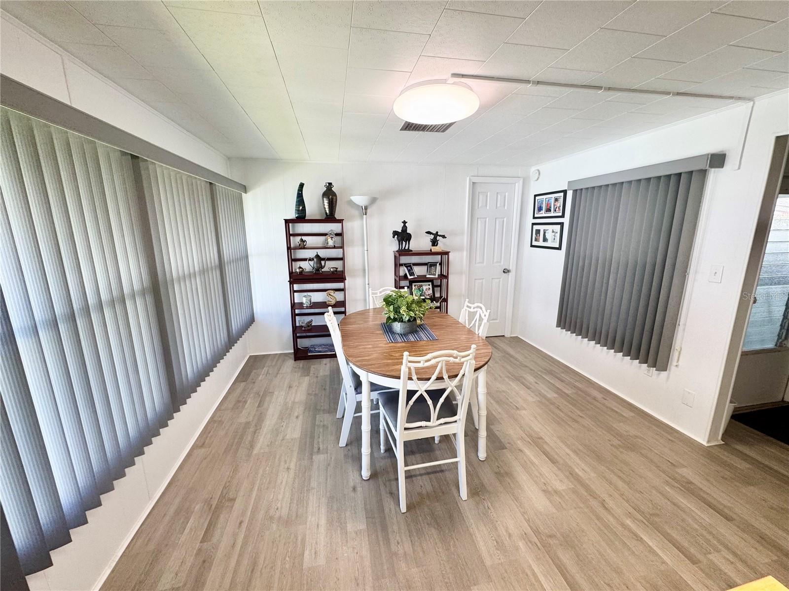 5217 PEBBLE BEACH AVE, SARASOTA, FL, 34234