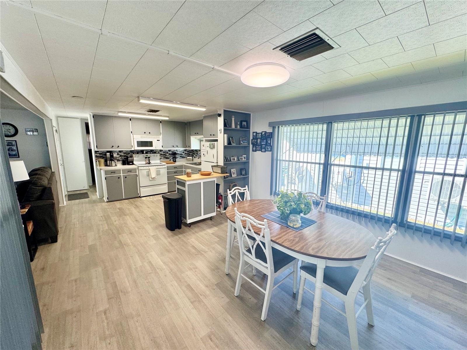 5217 PEBBLE BEACH AVE, SARASOTA, FL, 34234