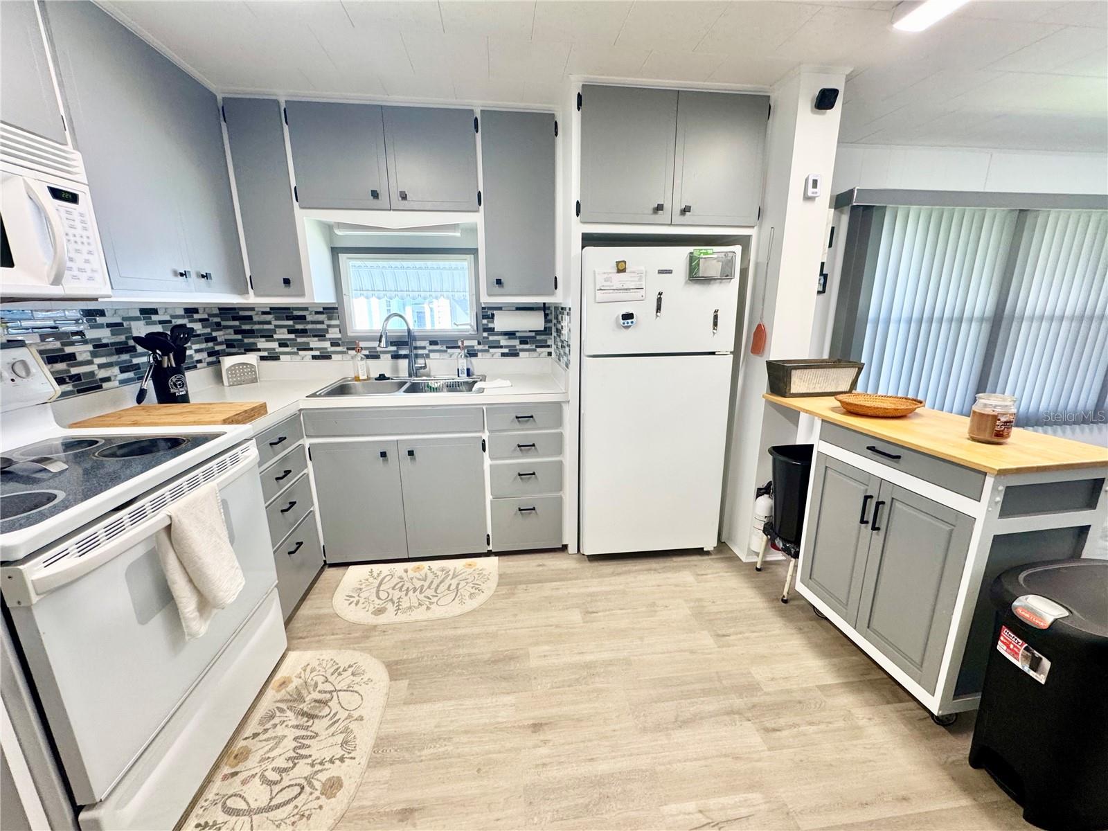 5217 PEBBLE BEACH AVE, SARASOTA, FL, 34234